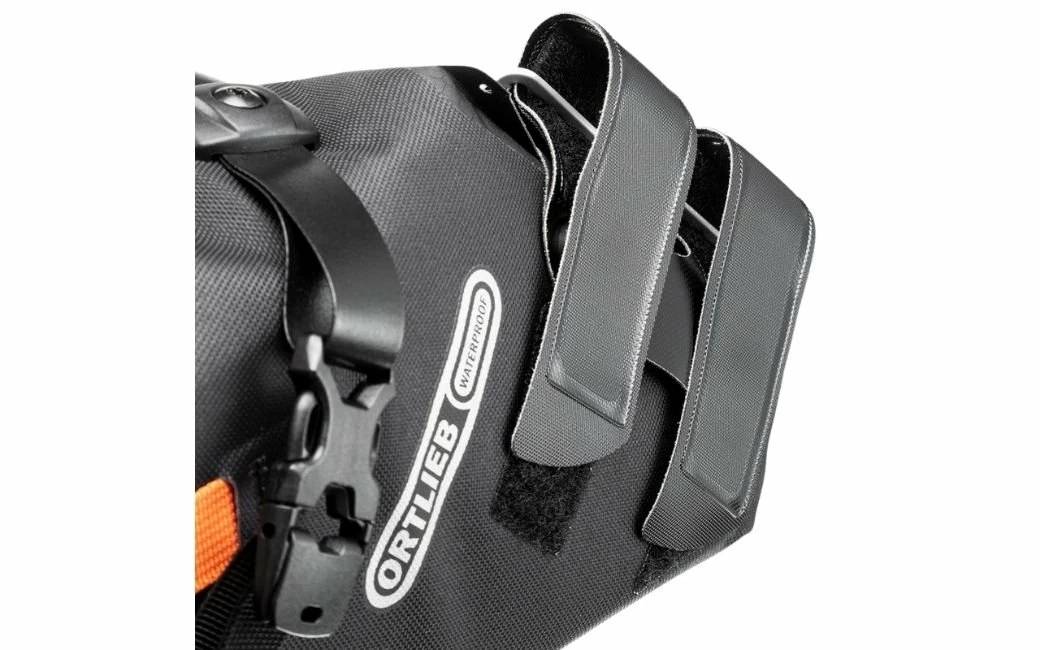 Sacoche De Selle Bikepacking ORTLIEB Seat Pack 16.5L Noir 3 Sacoche De Selle Bikepacking ORTLIEB Seat Pack 16.5L Noir – Image 3